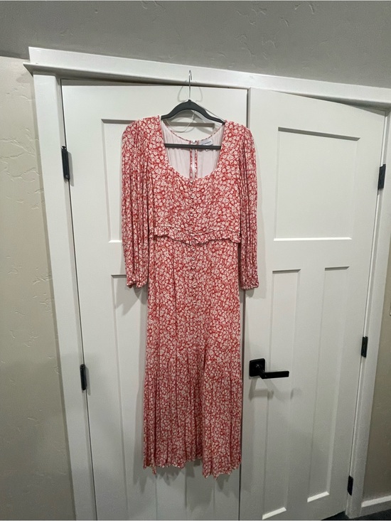 Lost + Wander Dresses & Skirts - Lost + Wander Coral Pink Floral Maxi Dress
